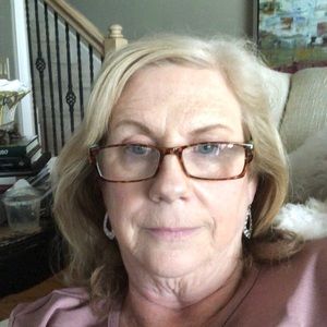 Meet your Posher, Narissa